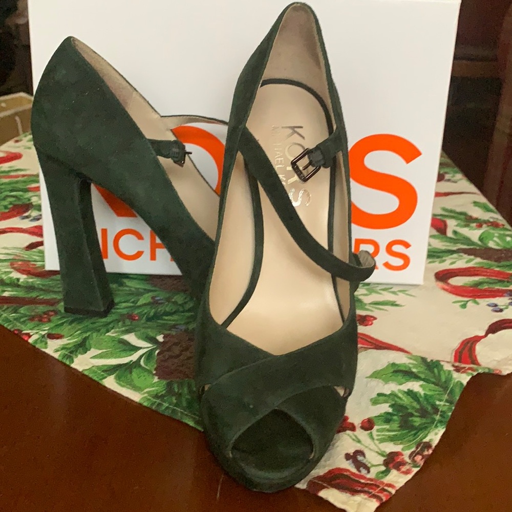 Michael Kors green coloured heels